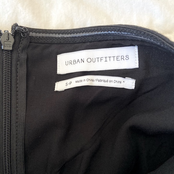 NWOT UO Strapless Romper - Picture 4 of 4